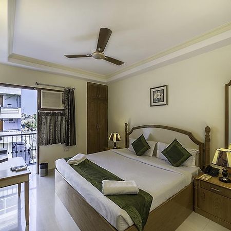 Treebo Trend Woodsvilla Suites Bapu Nagar Jaipur Habitación foto