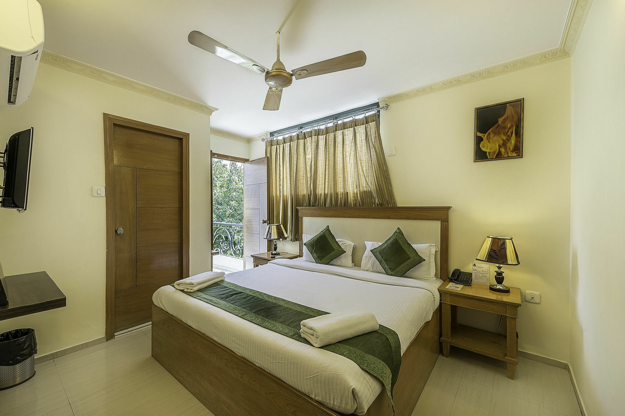 Treebo Trend Woodsvilla Suites Bapu Nagar Jaipur Exterior foto